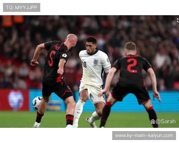 贝林厄姆关键进球成热门话题,球迷期待更多惊喜