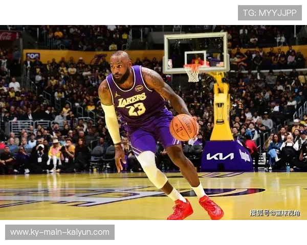 湖人防守效率联盟前列，詹姆斯状态稳定，湖人队的詹姆斯